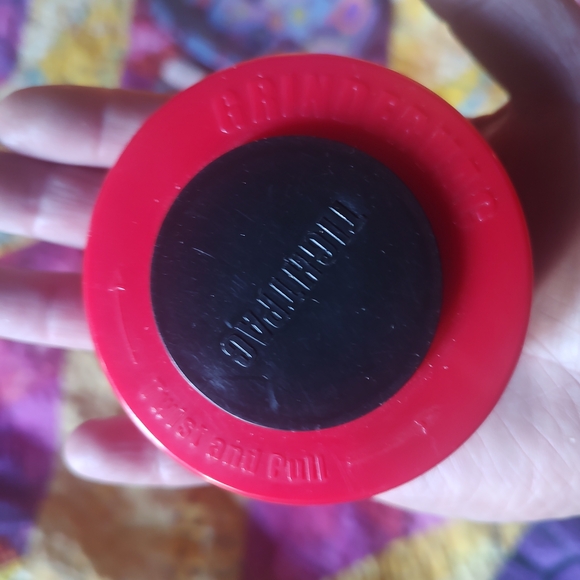 Colorful Smoking Accessories Set - Picture 5 of 5